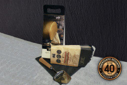 CONFEZIONE TRADIZIONALE con AFFETTAFORMAGGIO Parmigiano Reggiano - Stagionatura 40 MESI - 1kg CONFEZIONE TRADIZIONALE con AFFETTAFORMAGGIO Parmigiano Reggiano - Stagionatura 40 MESI - 1kg